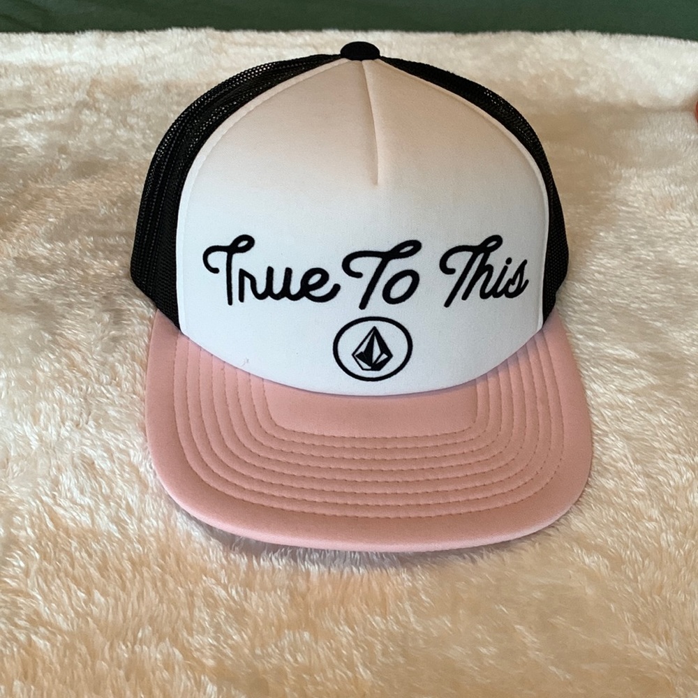 Volcom Trucker style hat
